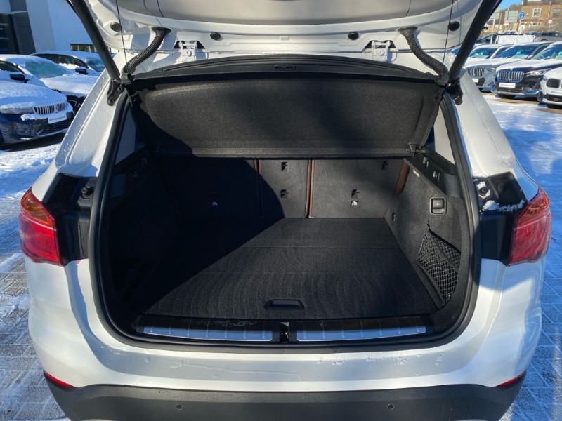 2018 (68) BMW X1 xDrive 20i xLine 5dr Step Auto 4915829