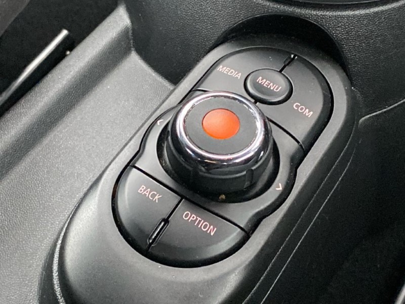 2018 (18) MINI HATCHBACK 1.5 Cooper II 5dr 4766024