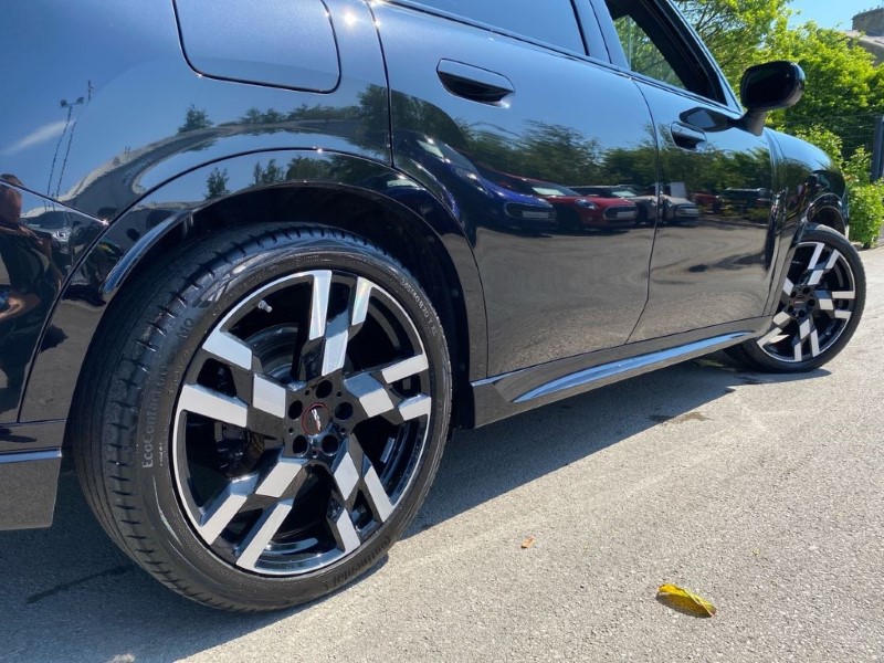 2024 (74) MINI COUNTRYMAN 230kW SE Sport [Level 1] ALL4 66kWh 5dr Auto 4727437