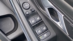 2025 (25) BMW 3 SERIES 320i M Sport 4dr Step Auto 4743961