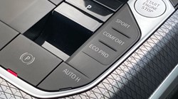 2025 (25) BMW 3 SERIES 320i M Sport 4dr Step Auto 4743958