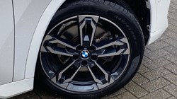 2022 (72) BMW X1 xDrive 23i MHT M Sport Premier Pro 5dr Step 4740187