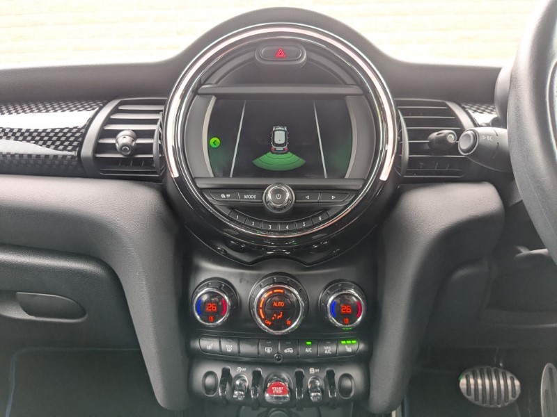 2019 (19) MINI HATCHBACK 2.0 Cooper S Sport II 5dr Auto 4991615