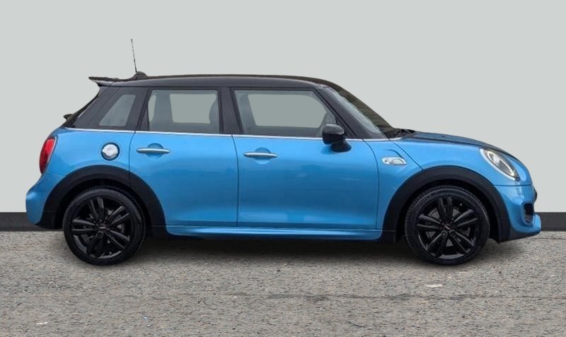 2019 (19) MINI HATCHBACK 2.0 Cooper S Sport II 5dr Auto 4991634