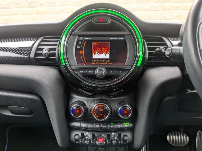 2019 (19) MINI HATCHBACK 2.0 Cooper S Sport II 5dr Auto 4991595