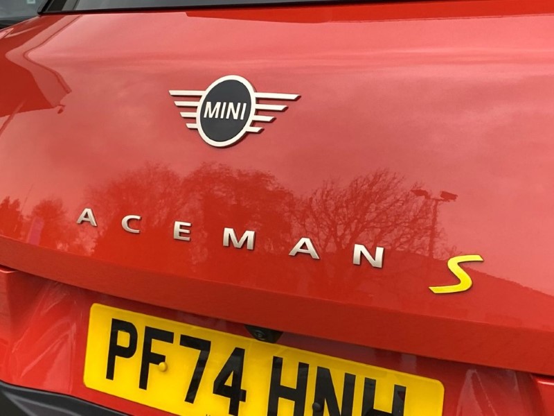 2024 (74) MINI ACEMAN 160kW SE Exclusive 54kWh 5dr Auto 4759076