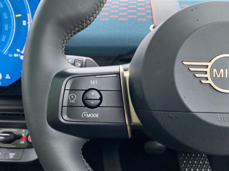 2024 (74) MINI ACEMAN 160kW SE Exclusive 54kWh 5dr Auto 4759047