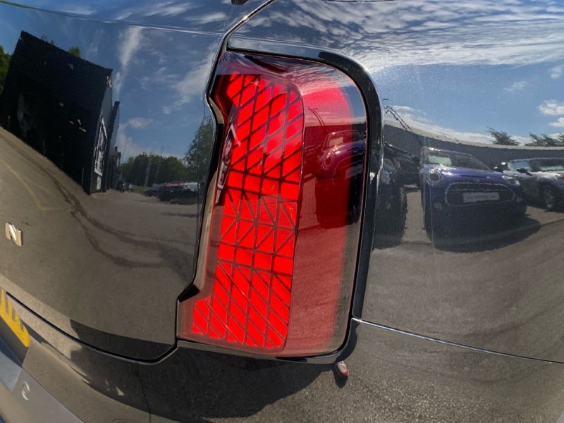 2025 (74) MINI COUNTRYMAN 150kW E Classic 66kWh 5dr Auto 4727487