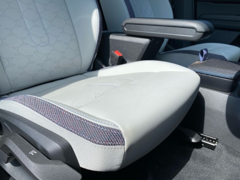 2025 (74) MINI COUNTRYMAN 150kW E Classic 66kWh 5dr Auto 4727463