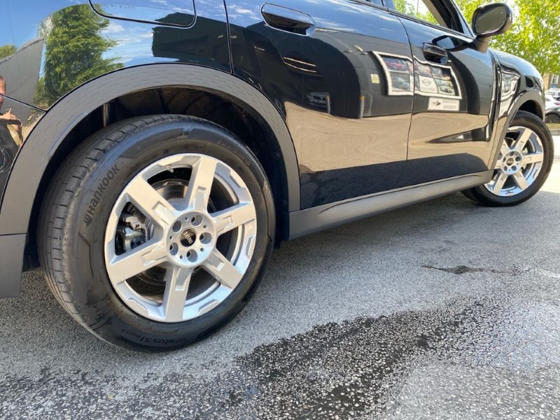 2025 (74) MINI COUNTRYMAN 150kW E Classic 66kWh 5dr Auto 4727488