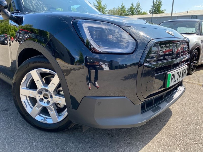 2025 (74) MINI COUNTRYMAN 150kW E Classic 66kWh 5dr Auto 4727481