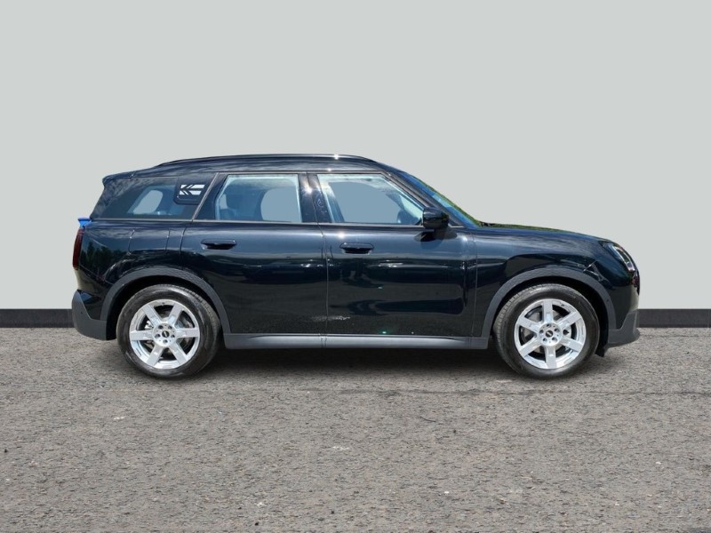 2025 (74) MINI COUNTRYMAN 150kW E Classic 66kWh 5dr Auto 4727443