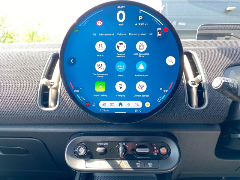 2025 (74) MINI COUNTRYMAN 150kW E Classic 66kWh 5dr Auto 4727465