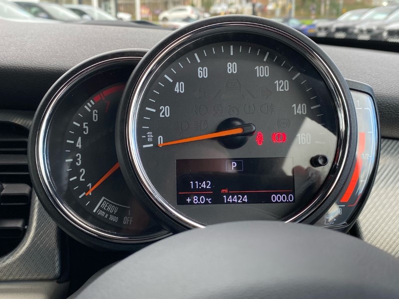 2022 (22) MINI CONVERTIBLE 1.5 Cooper Exclusive 2dr Auto 4872876