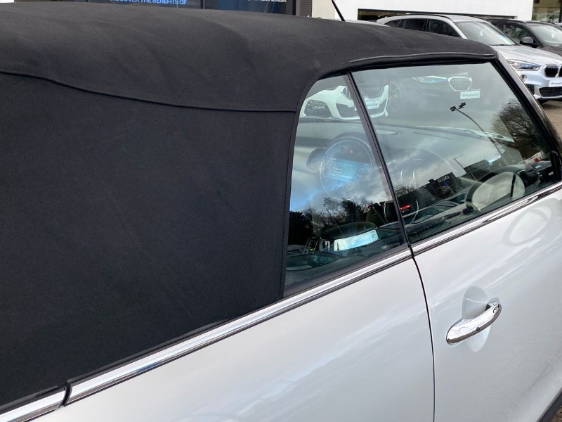 2022 (22) MINI CONVERTIBLE 1.5 Cooper Exclusive 2dr Auto 4872914