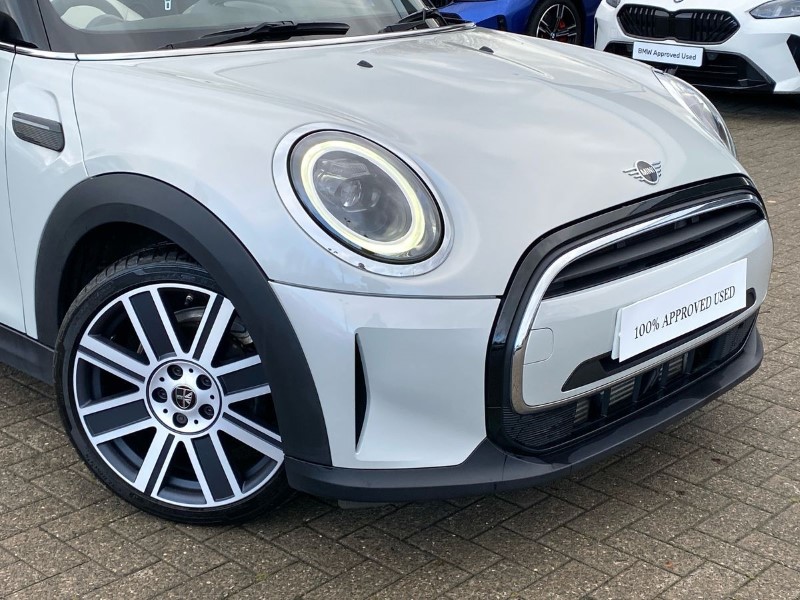 2022 (22) MINI CONVERTIBLE 1.5 Cooper Exclusive 2dr Auto 4872904