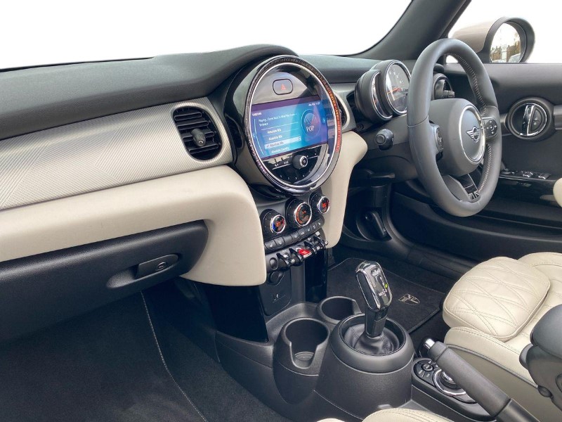 2022 (22) MINI CONVERTIBLE 1.5 Cooper Exclusive 2dr Auto 4872874