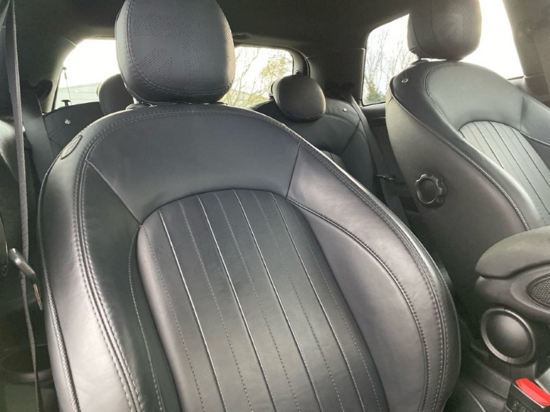 2023 (23) MINI HATCHBACK 1.5 Cooper Exclusive Premium 3dr Auto 4776148