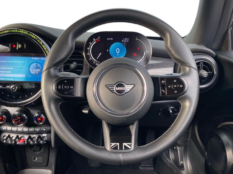 2023 (23) MINI HATCHBACK 1.5 Cooper Exclusive Premium 3dr Auto 4776129