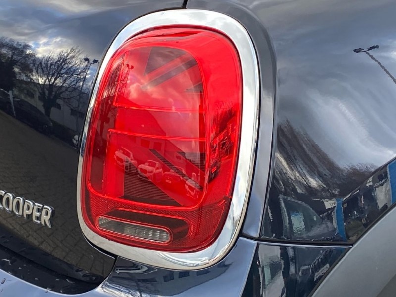2023 (23) MINI HATCHBACK 1.5 Cooper Exclusive Premium 3dr Auto 4776169