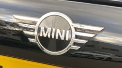 2023 (23) MINI HATCHBACK 1.5 Cooper Exclusive Premium 3dr Auto 4776167