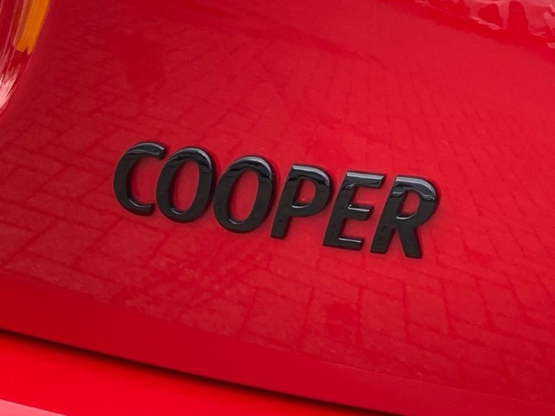 2023 (23) MINI HATCHBACK 1.5 Cooper Sport 3dr Auto 4792536