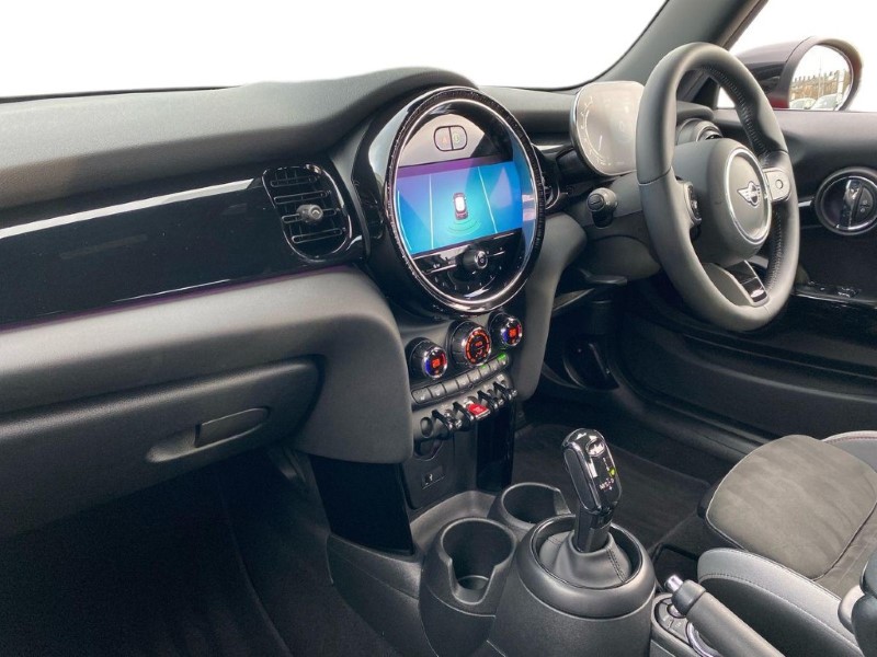 2023 (23) MINI HATCHBACK 1.5 Cooper Sport 3dr Auto 4792499