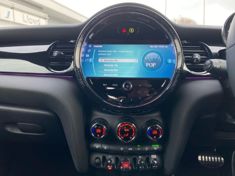 2023 (23) MINI HATCHBACK 1.5 Cooper Sport 3dr Auto 4792500