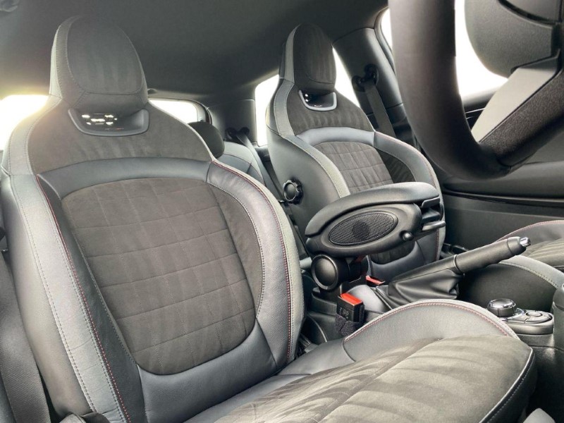 2023 (23) MINI HATCHBACK 1.5 Cooper Sport 3dr Auto 4792503