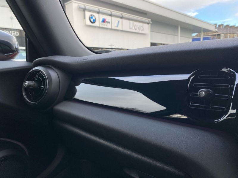 2023 (23) MINI HATCHBACK 1.5 Cooper Sport 3dr Auto 4792523