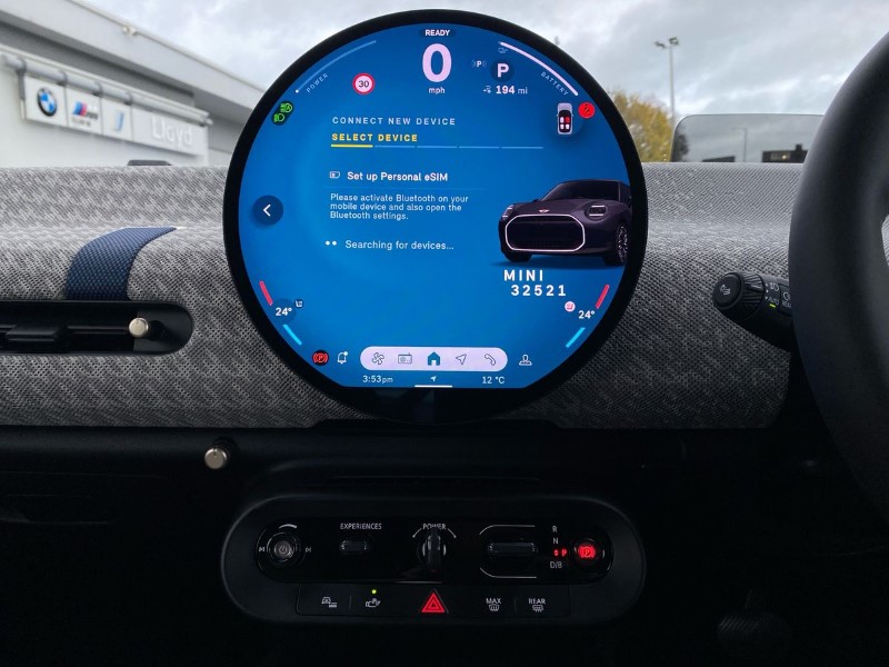 2025 (75) MINI COOPER 160kW SE Exclusive 54kWh 3dr Auto 4872944