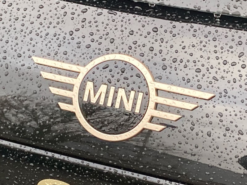 2025 (75) MINI COOPER 160kW SE Exclusive 54kWh 3dr Auto 4872961