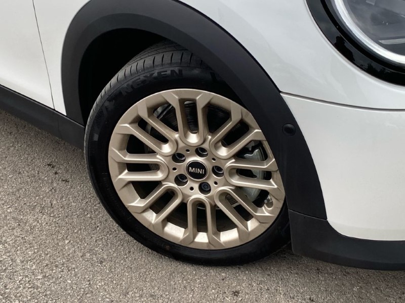 2025 (25) MINI COOPER 2.0 S Exclusive 3dr Auto 4752749