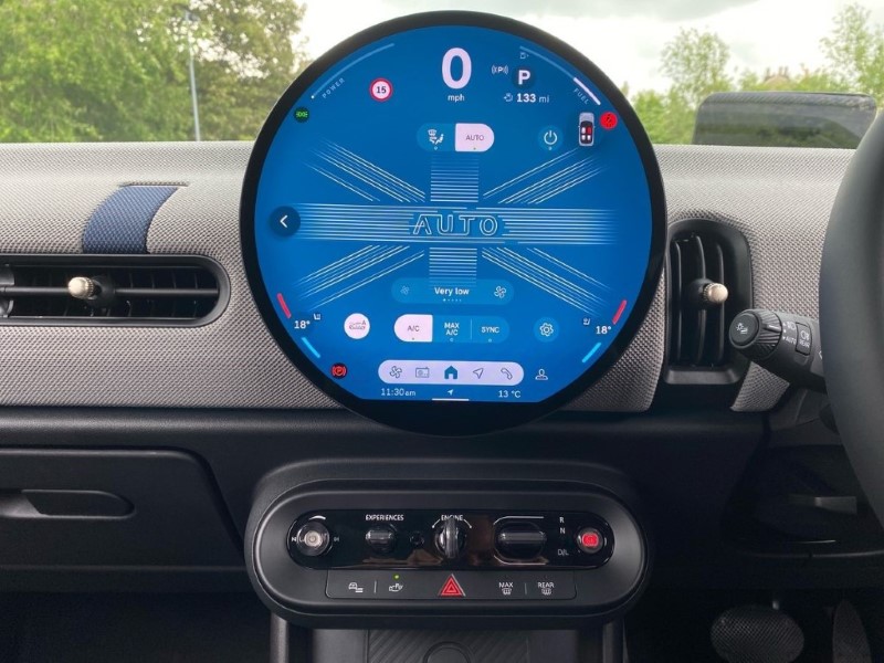 2025 (25) MINI COOPER 2.0 S Exclusive 3dr Auto 4752734