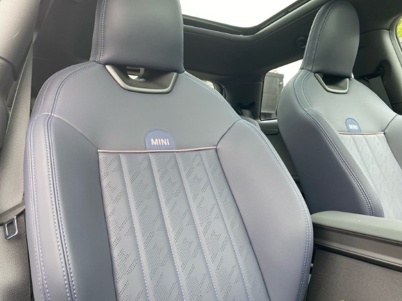 2025 (25) MINI COOPER 2.0 S Exclusive 3dr Auto 4752729