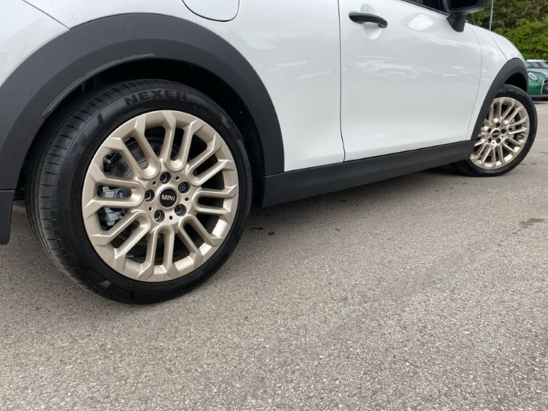 2025 (25) MINI COOPER 2.0 S Exclusive 3dr Auto 4752753