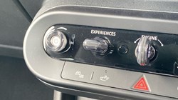 2025 (25) MINI COOPER 2.0 S Exclusive 3dr Auto 4752722