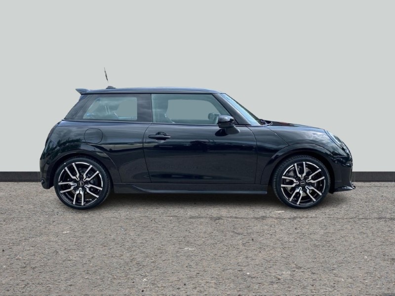 2025 (25) MINI COOPER 2.0 S Sport 3dr Auto 4752807