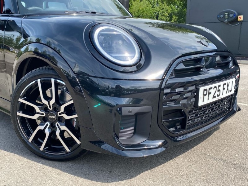 2025 (25) MINI COOPER 2.0 S Sport 3dr Auto 4752845