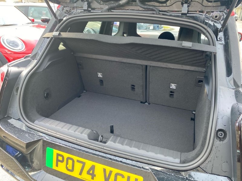 2025 (74) MINI ACEMAN 160kW SE Sport 54kWh 5dr Auto 4752956