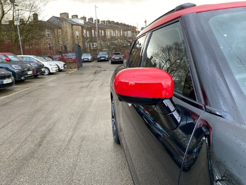 2025 (74) MINI ACEMAN 160kW SE Sport 54kWh 5dr Auto 4752967