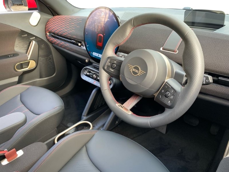 2025 (74) MINI ACEMAN 160kW SE Sport 54kWh 5dr Auto 4752921