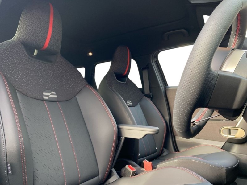 2025 (74) MINI ACEMAN 160kW SE Sport 54kWh 5dr Auto 4752926