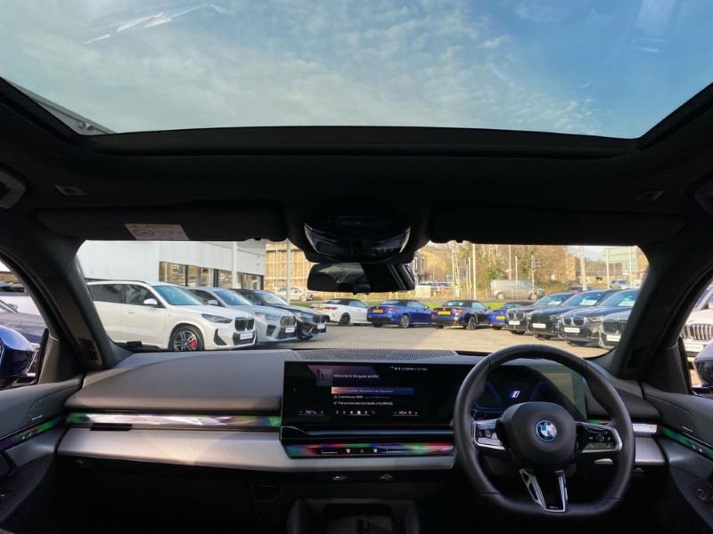 2025 (25) BMW I5 250kW eDrive40 M Sport 84kWh 4dr Auto 4814692