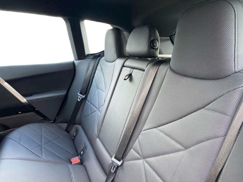 2022 (72) BMW iX 240kW xDrive40 M Sport 76.6kWh 5dr Auto 4845433