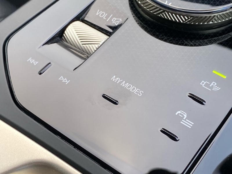 2022 (72) BMW iX 240kW xDrive40 M Sport 76.6kWh 5dr Auto 4845440