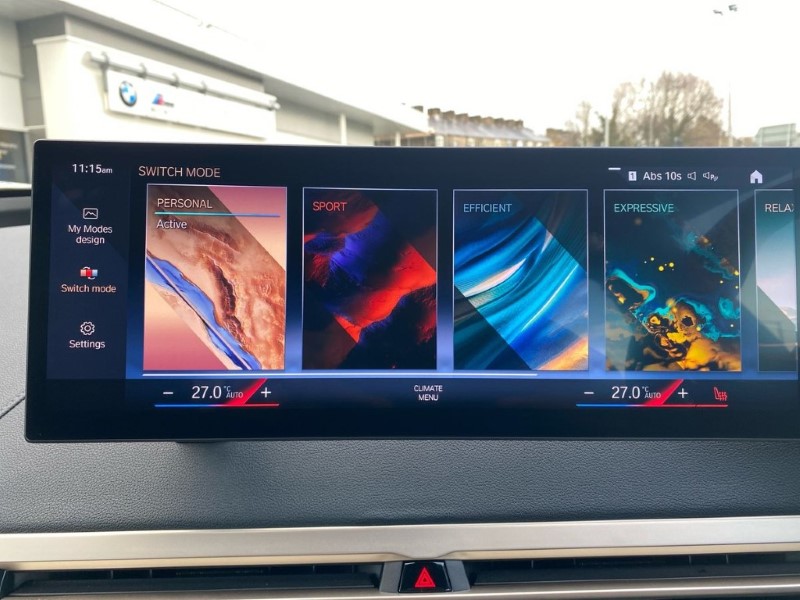 2022 (72) BMW iX 240kW xDrive40 M Sport 76.6kWh 5dr Auto 4845452