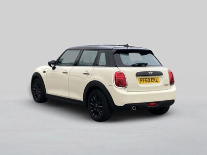 2019 (69) MINI HATCHBACK 1.5 Cooper Classic II 5dr Auto