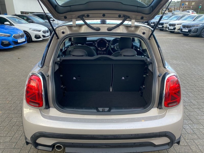 2022 (72) MINI HATCHBACK 1.5 Cooper Classic 3dr Auto 4872234