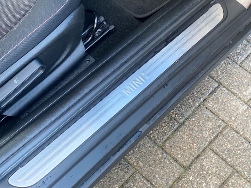 2022 (72) MINI HATCHBACK 1.5 Cooper Classic 3dr Auto 4872256
